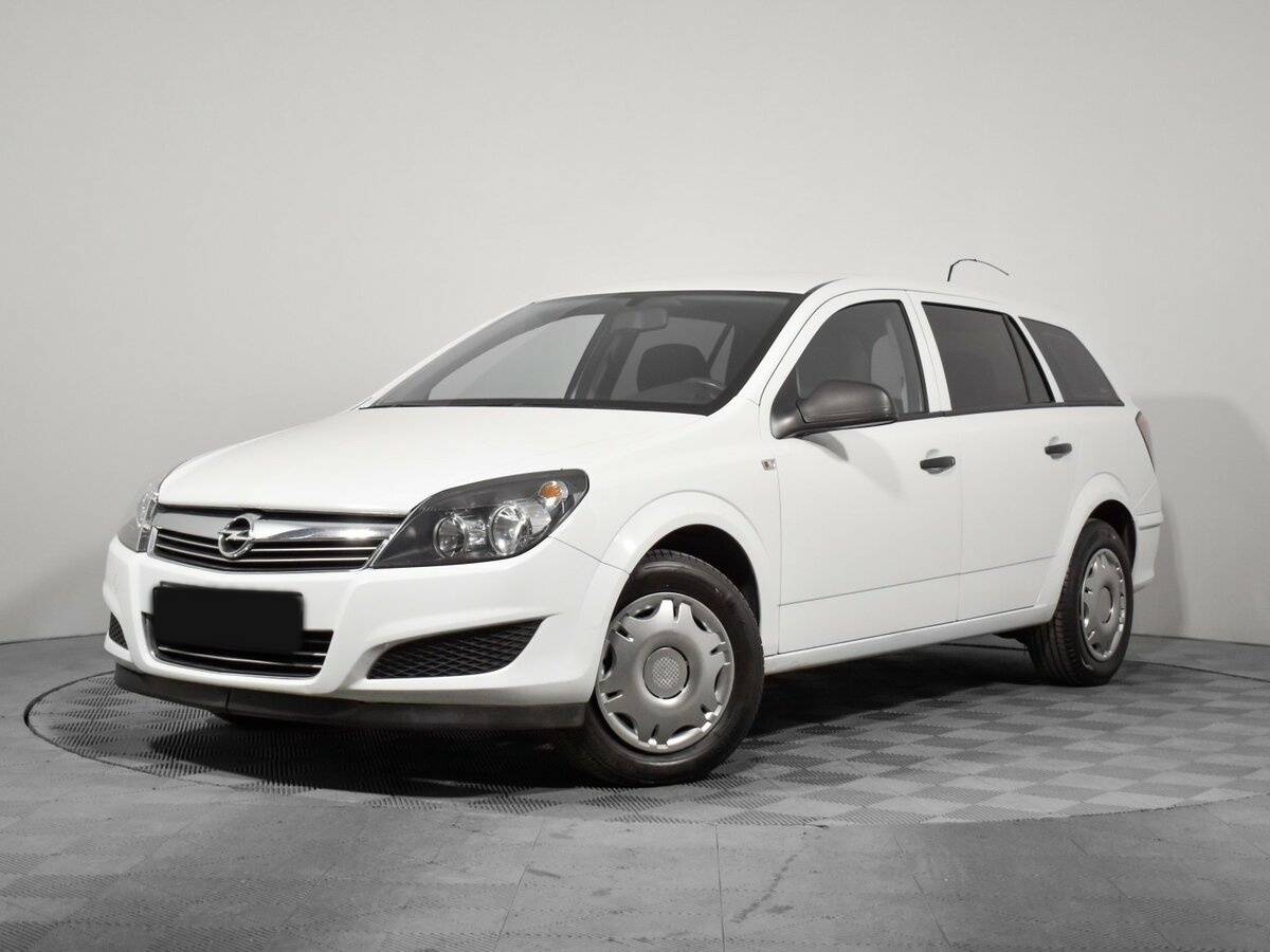 Купить Opel Astra, 2013, 65 500 км.. Посмотреть фото