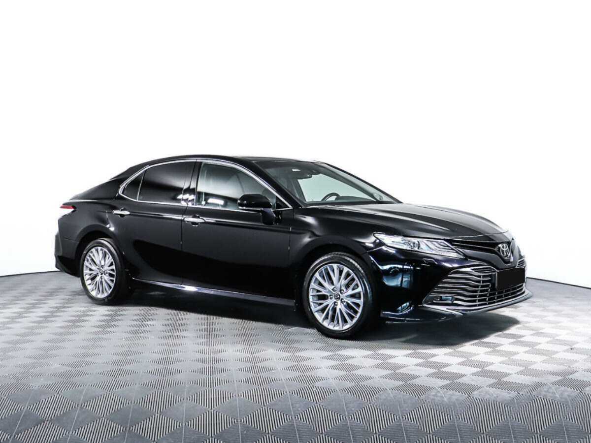 Купить Toyota Camry, 2019, 26 300 км.. Фото: #2