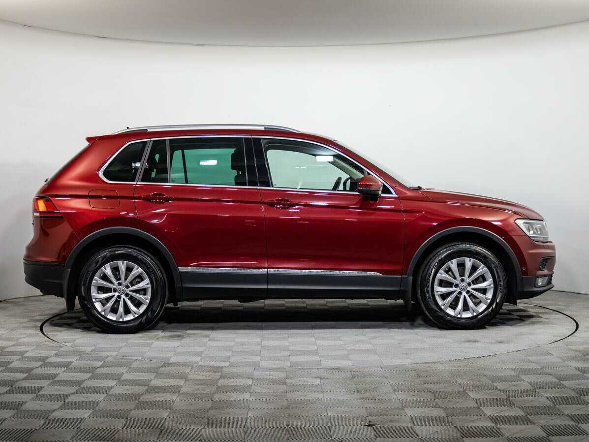 Купить Volkswagen Tiguan, 2017, 70 544 км.. Фото: #3