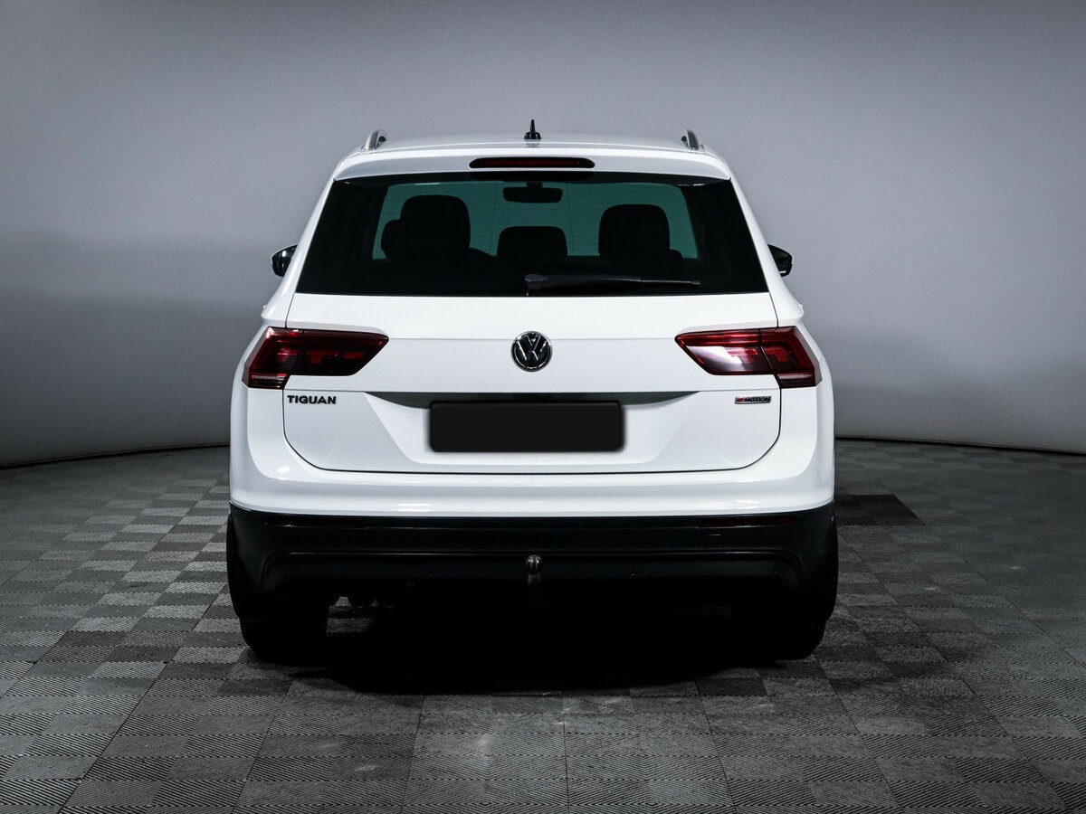 Купить Volkswagen Tiguan, 2018, 79 222 км.. Фото: #4