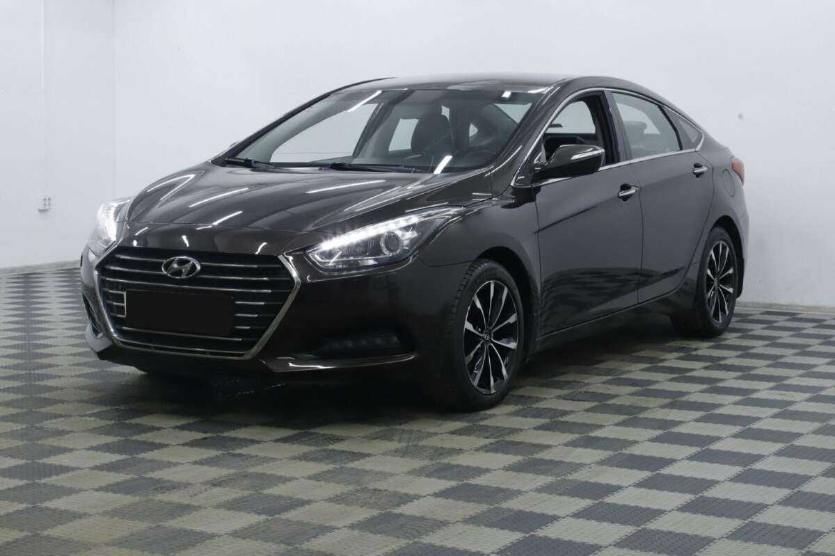 Купить Hyundai i40, 2017, 159 000 км.. Посмотреть фото