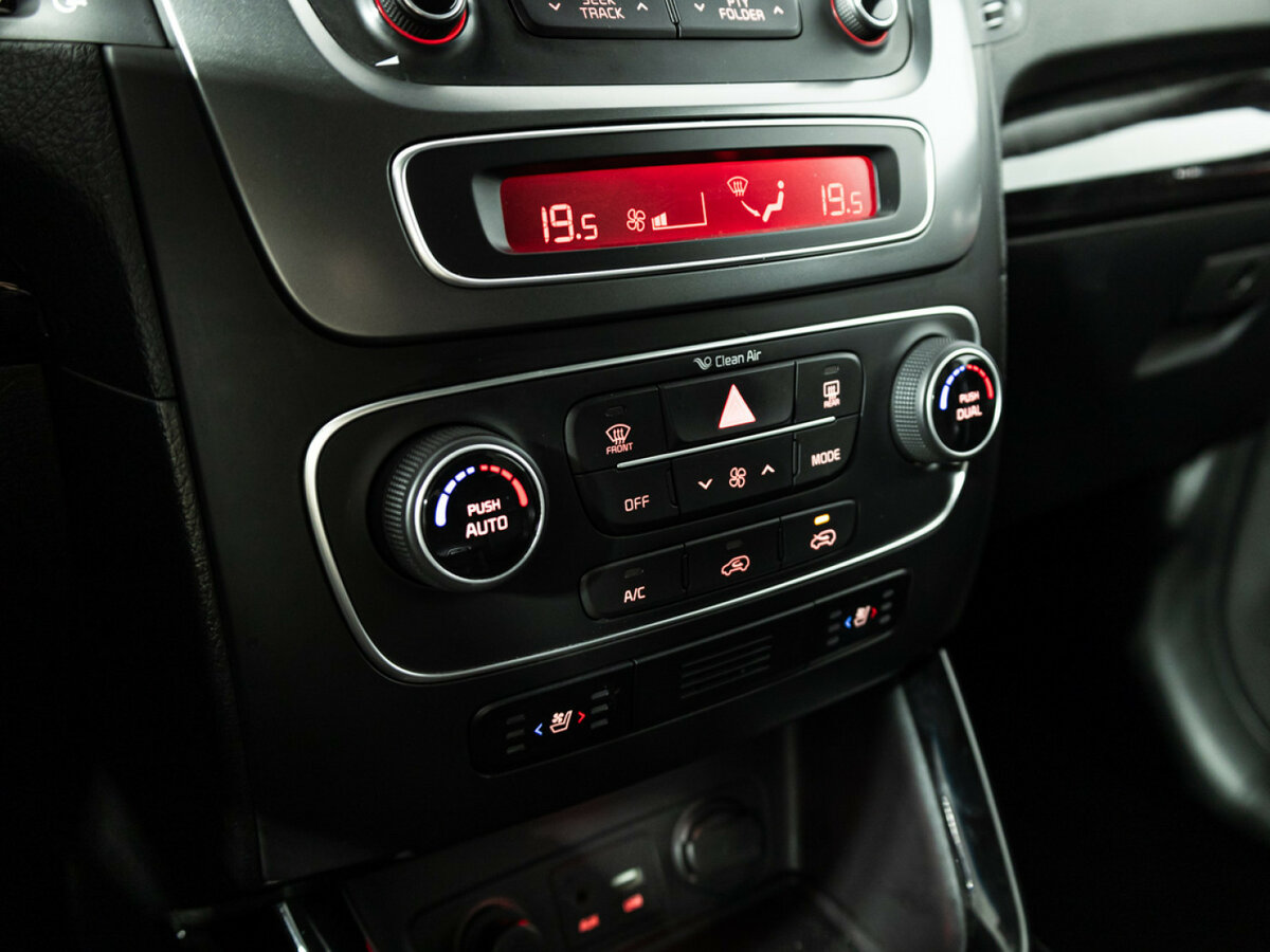 Купить Kia Sorento, 2018, 89 749 км.. Фото: #15