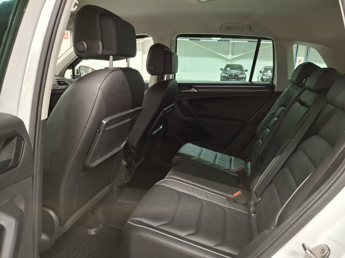 Купить Volkswagen Tiguan, 2020, 41 003 км.. Фото: #11