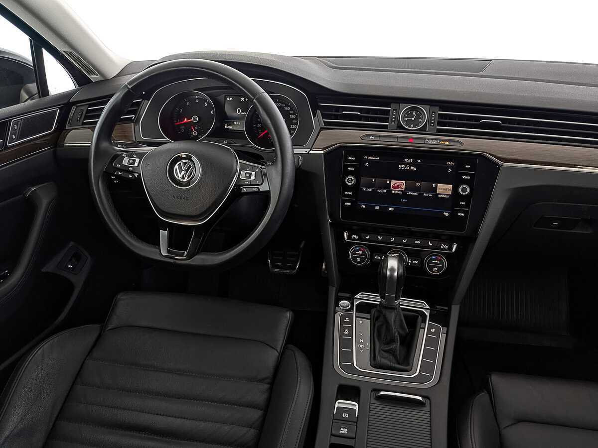 Купить Volkswagen Passat, 2019, 66 006 км.. Фото: #29