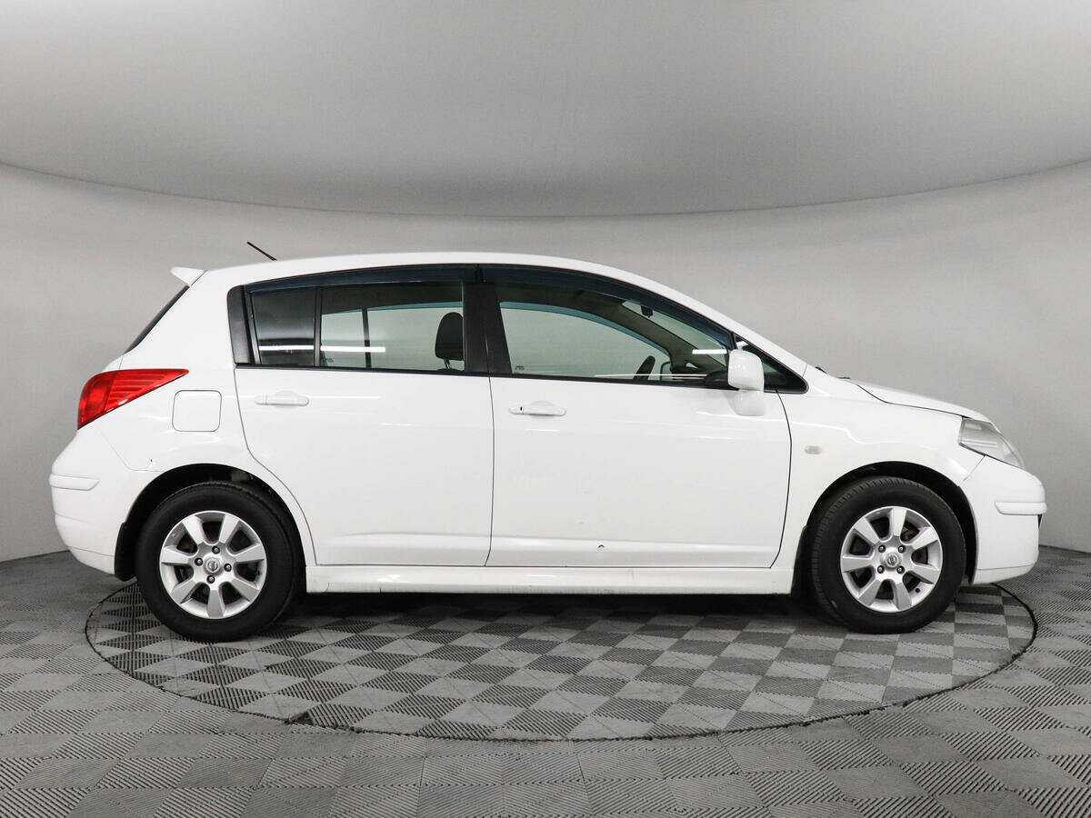 Купить Nissan Tiida, 2013, 181 715 км.. Фото: #3