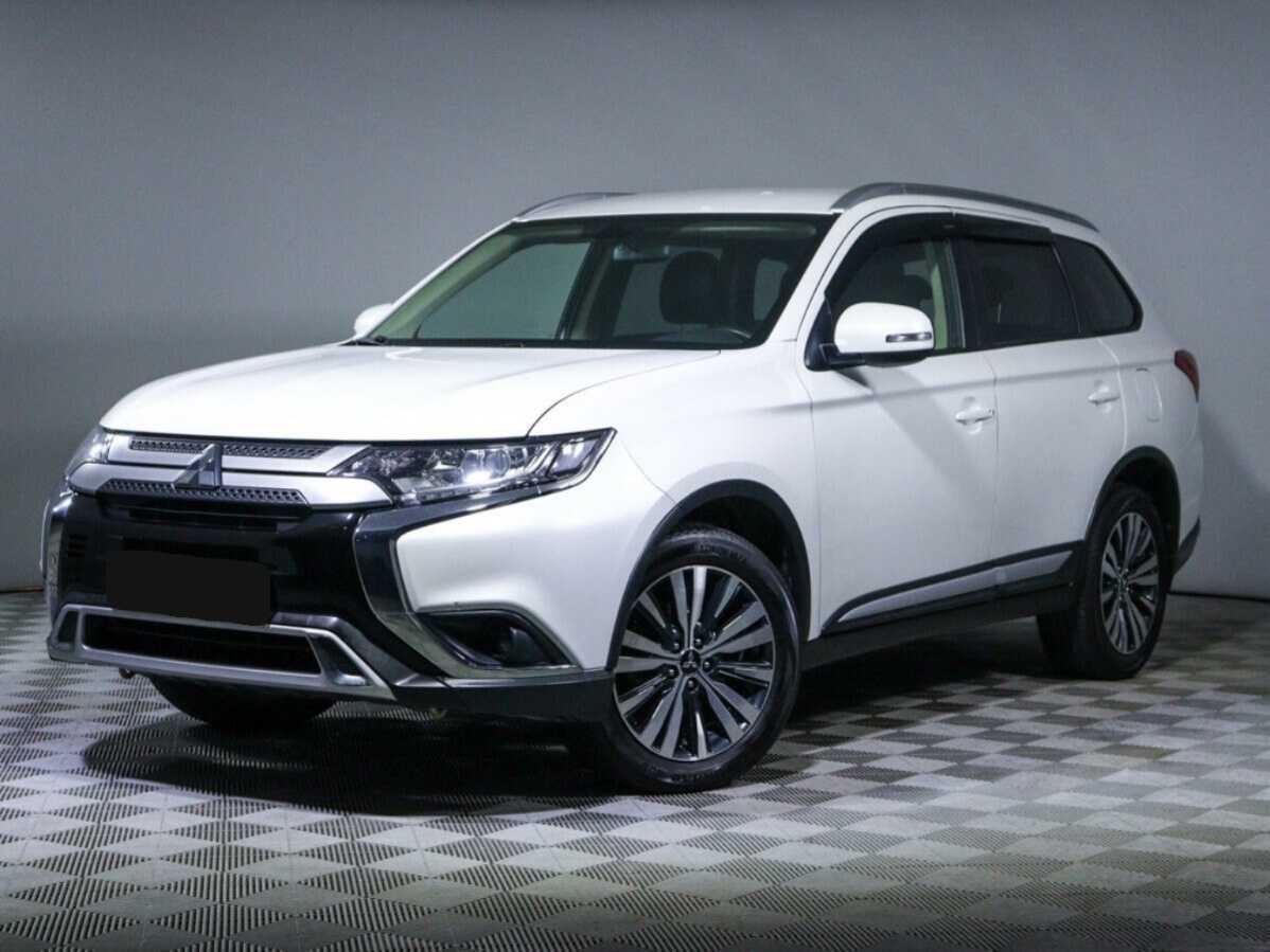Купить Mitsubishi Outlander, 2018, 60 120 км.. Посмотреть фото