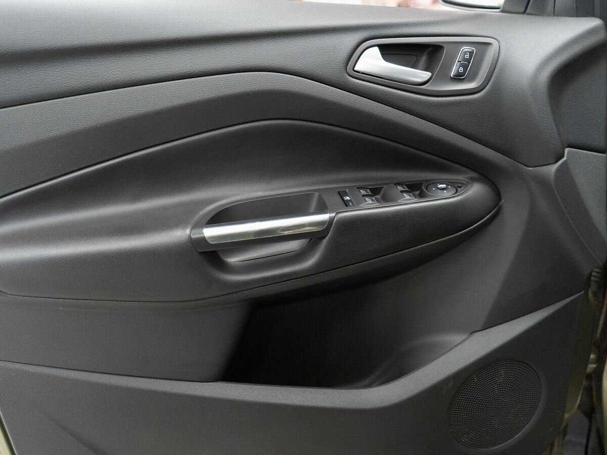 Купить Ford Kuga, 2014, 58 484 км.. Фото: #12