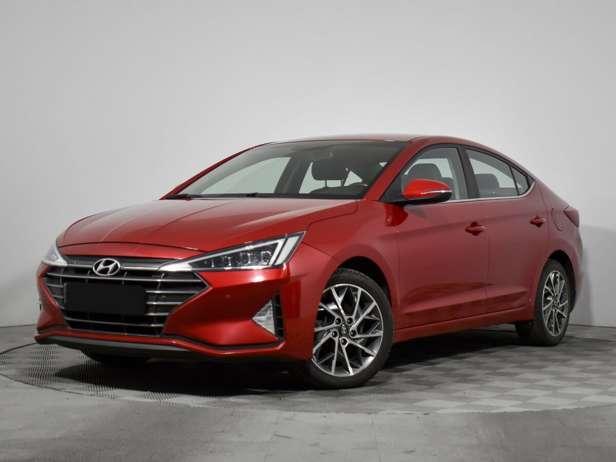 Купить Hyundai Elantra, 2019, 67 300 км.. Посмотреть фото
