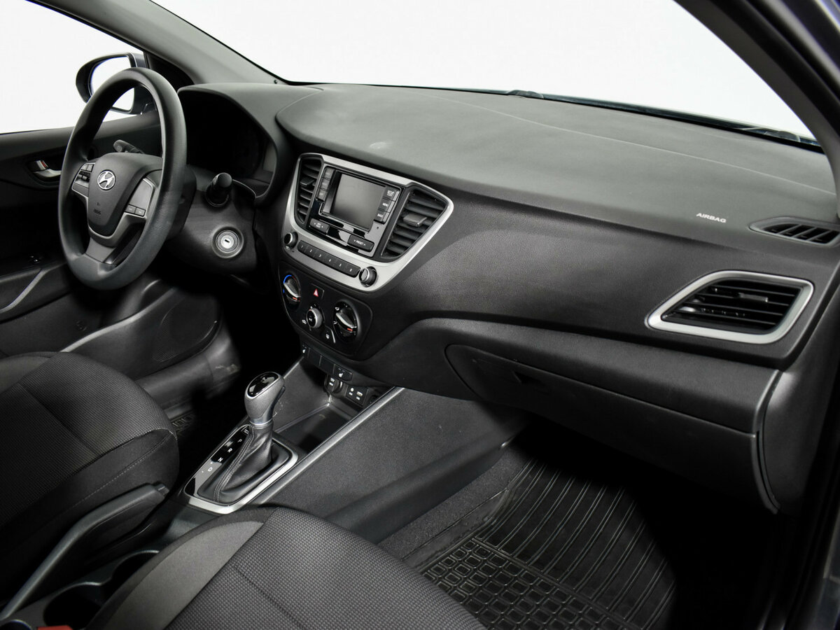 Купить Hyundai Solaris, 2017, 83 431 км.. Фото: #12