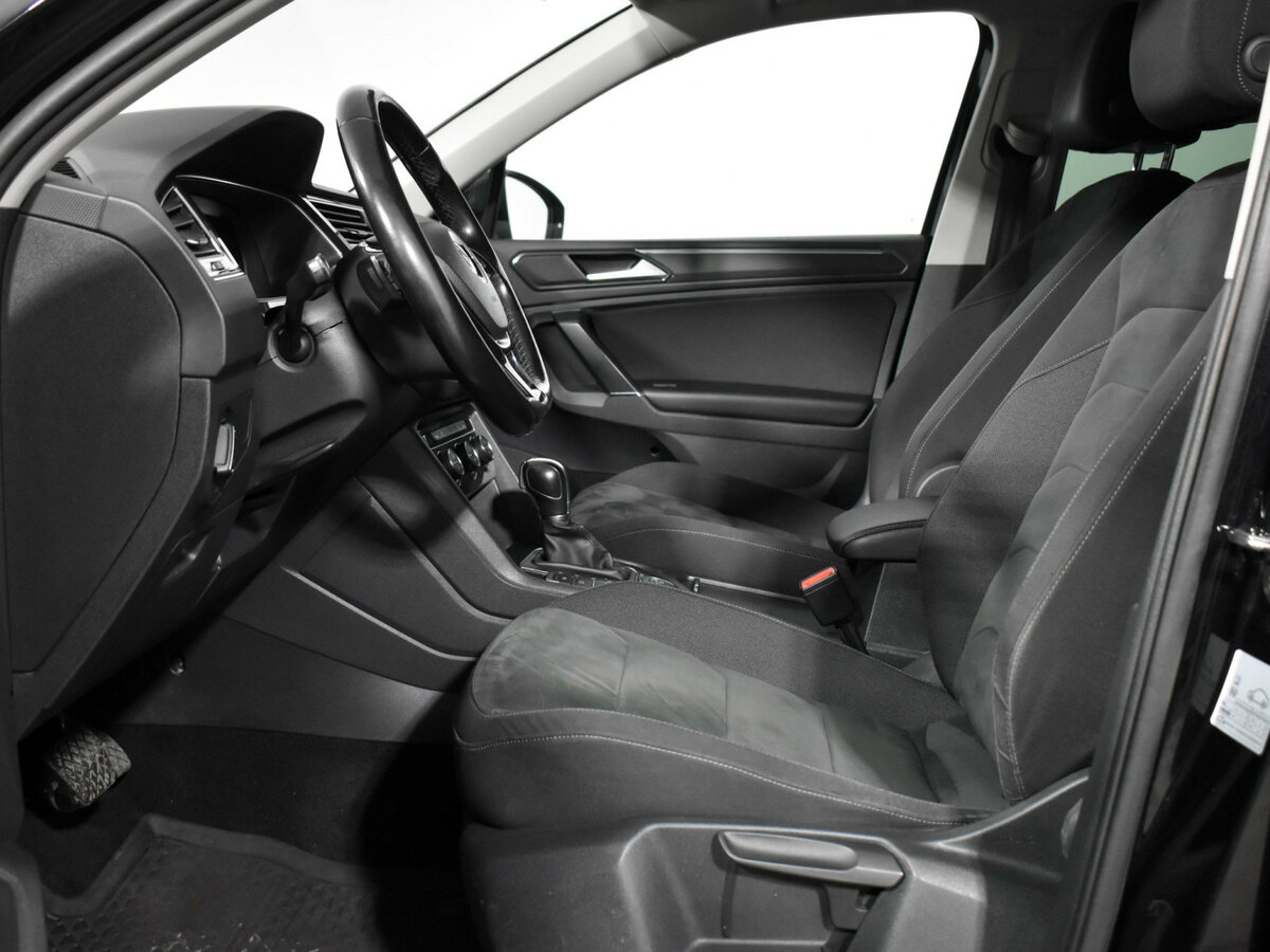 Купить Volkswagen Tiguan, 2017, 170 343 км.. Фото: #9