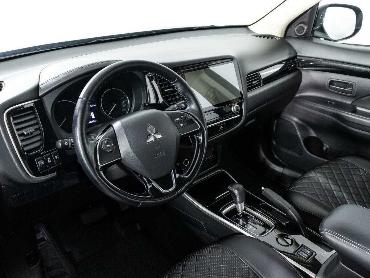 Купить Mitsubishi Outlander, 2021, 94 276 км.. Фото: #8