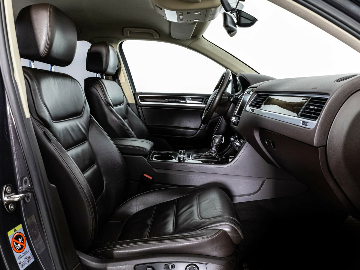 Купить Volkswagen Touareg, 2012, 294 737 км.. Фото: #14