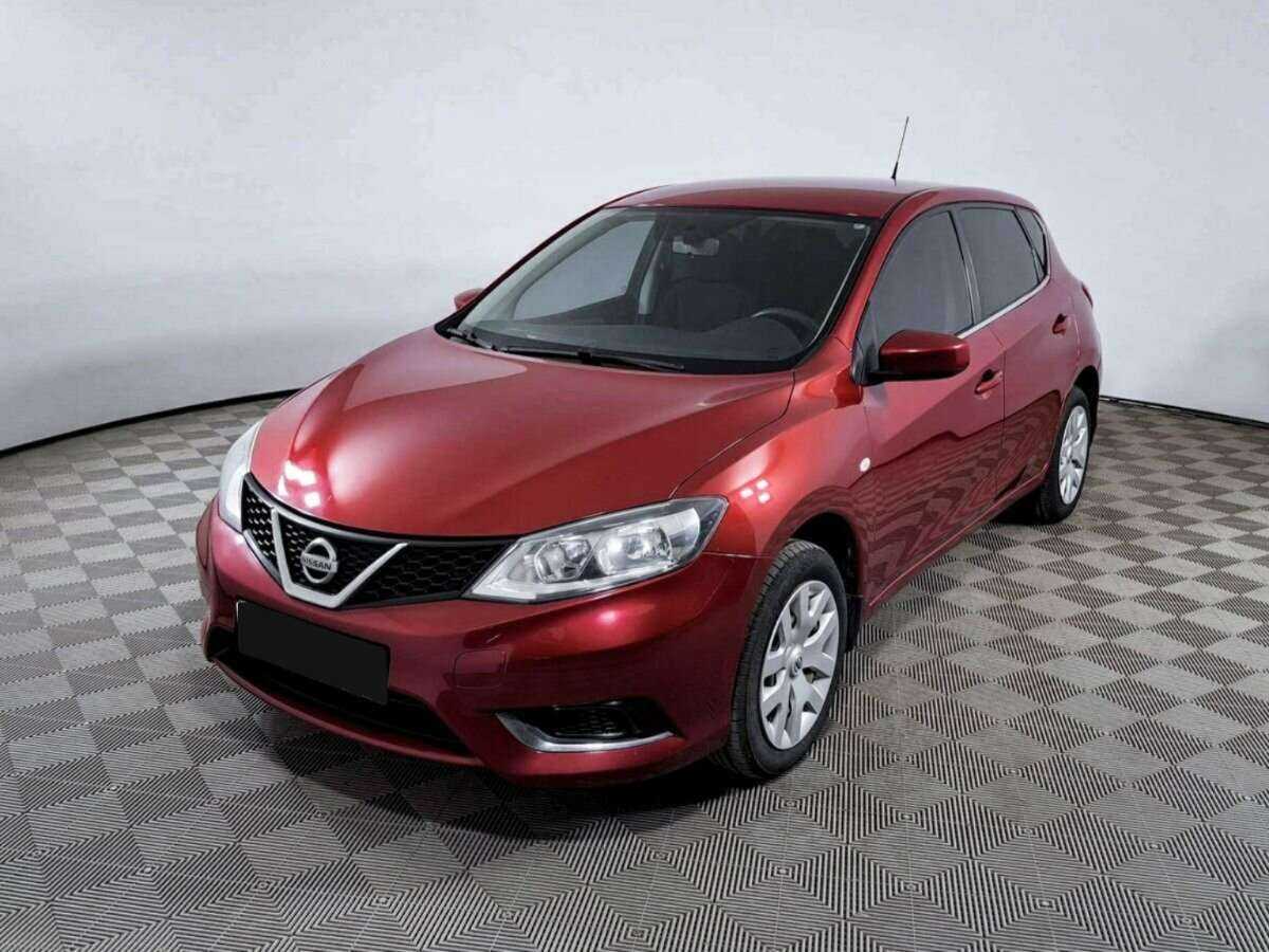 Купить Nissan Tiida, 2015, 133 980 км.. Посмотреть фото