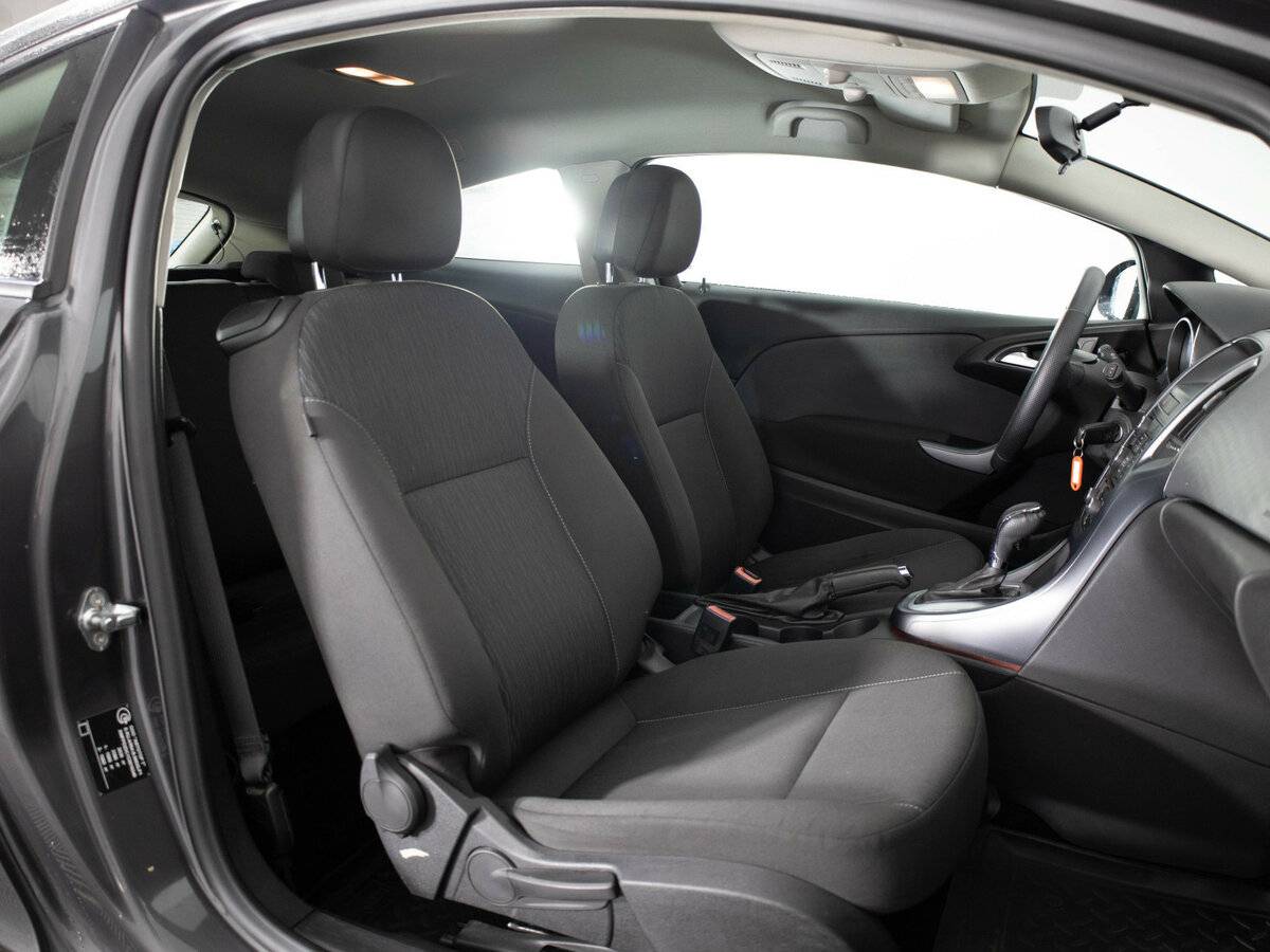 Купить Opel Astra, 2012, 214 651 км.. Фото: #11