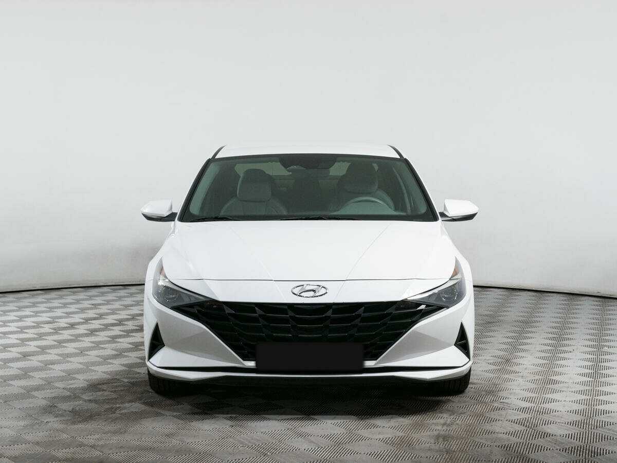 Купить Hyundai Elantra, 2021, 43 735 км.. Посмотреть фото
