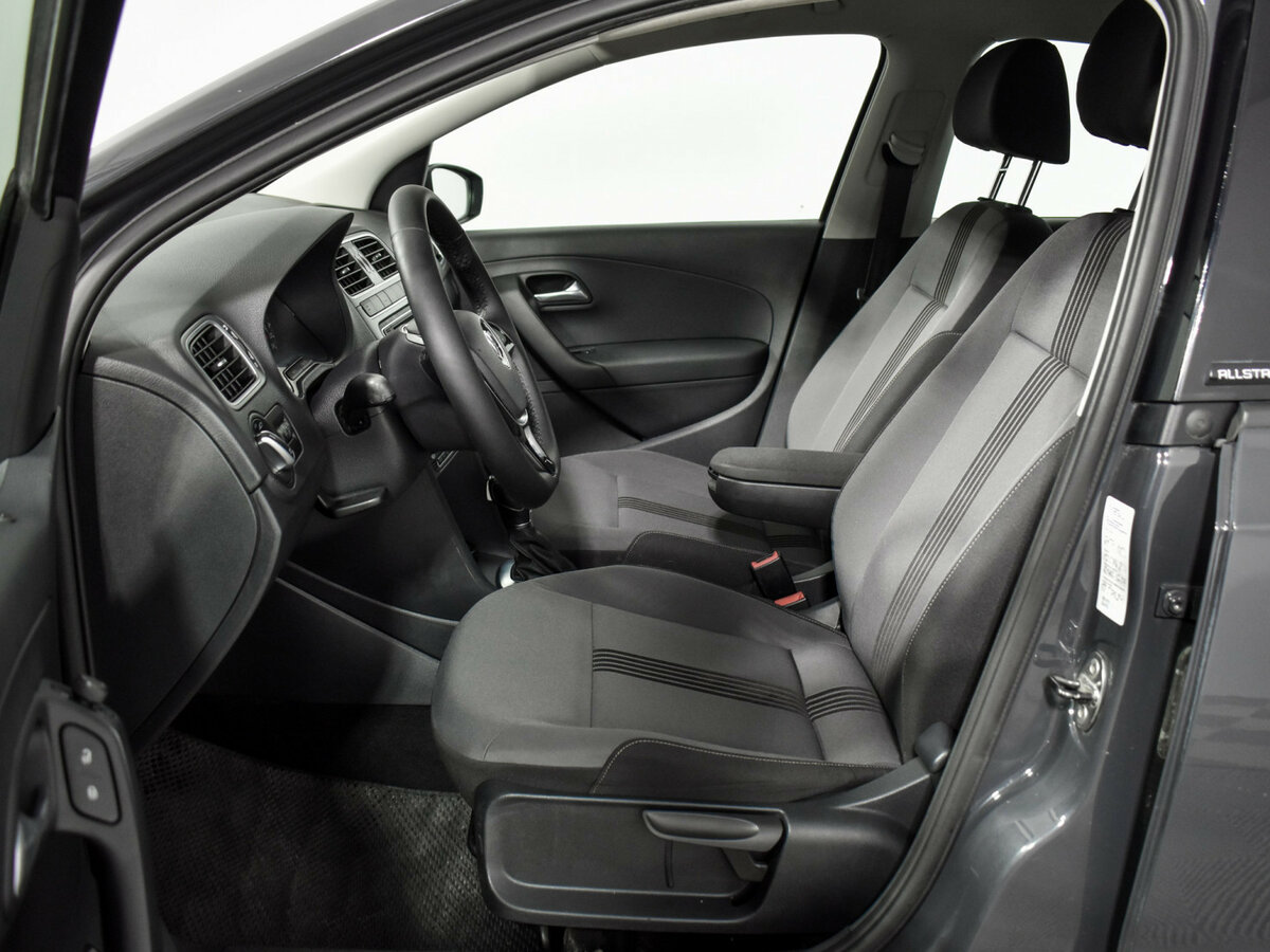 Купить Volkswagen Polo, 2017, 126 097 км.. Фото: #9