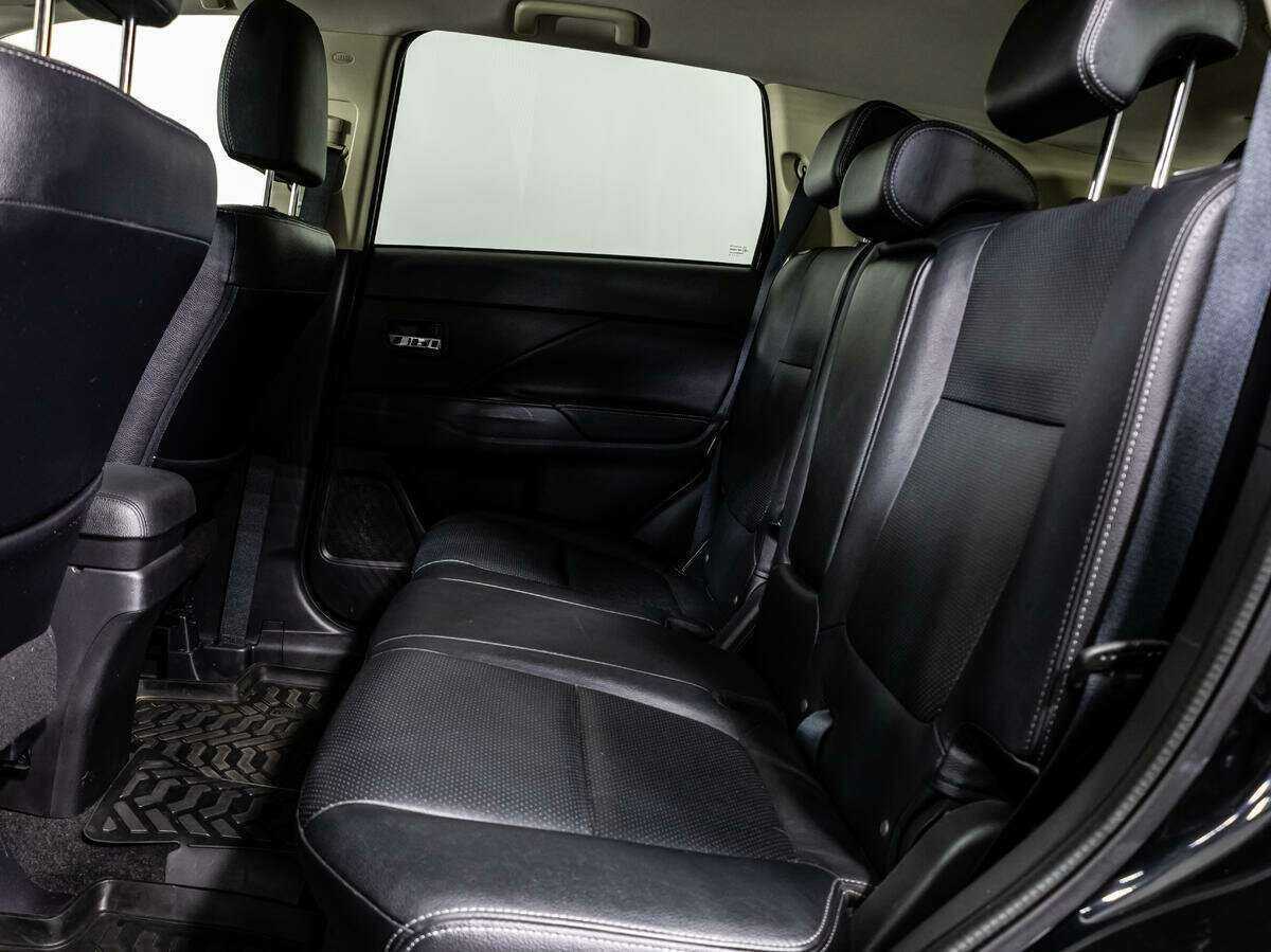 Купить Mitsubishi Outlander, 2016, 141 780 км.. Фото: #9