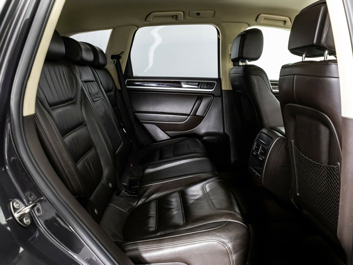 Купить Volkswagen Touareg, 2012, 294 737 км.. Фото: #15