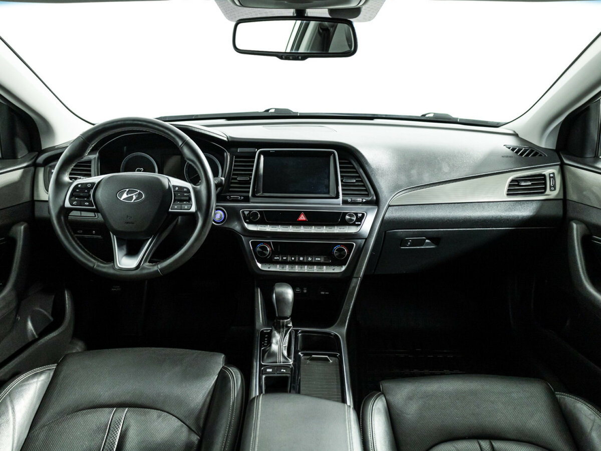 Купить Hyundai Sonata, 2018, 108 433 км.. Фото: #12
