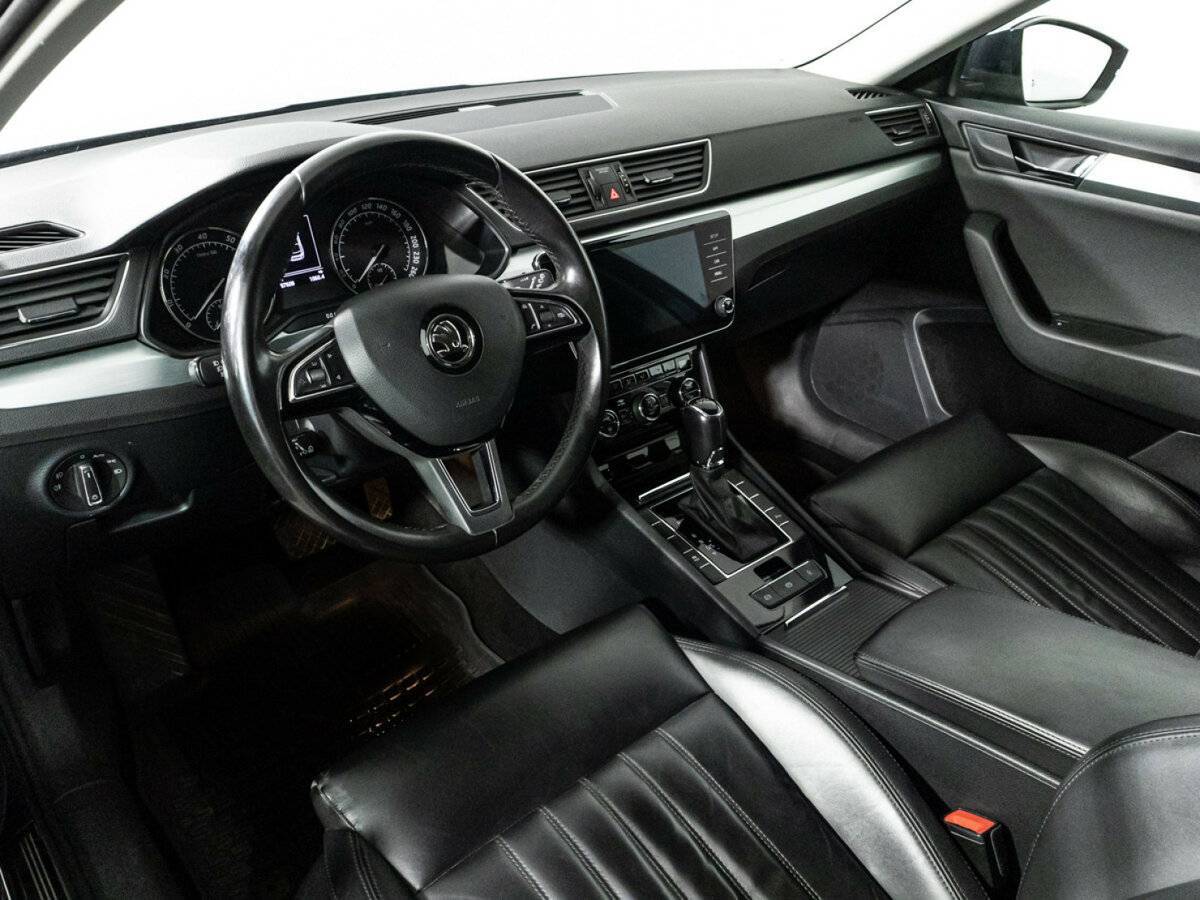 Купить Skoda Superb, 2018, 97 607 км.. Фото: #10