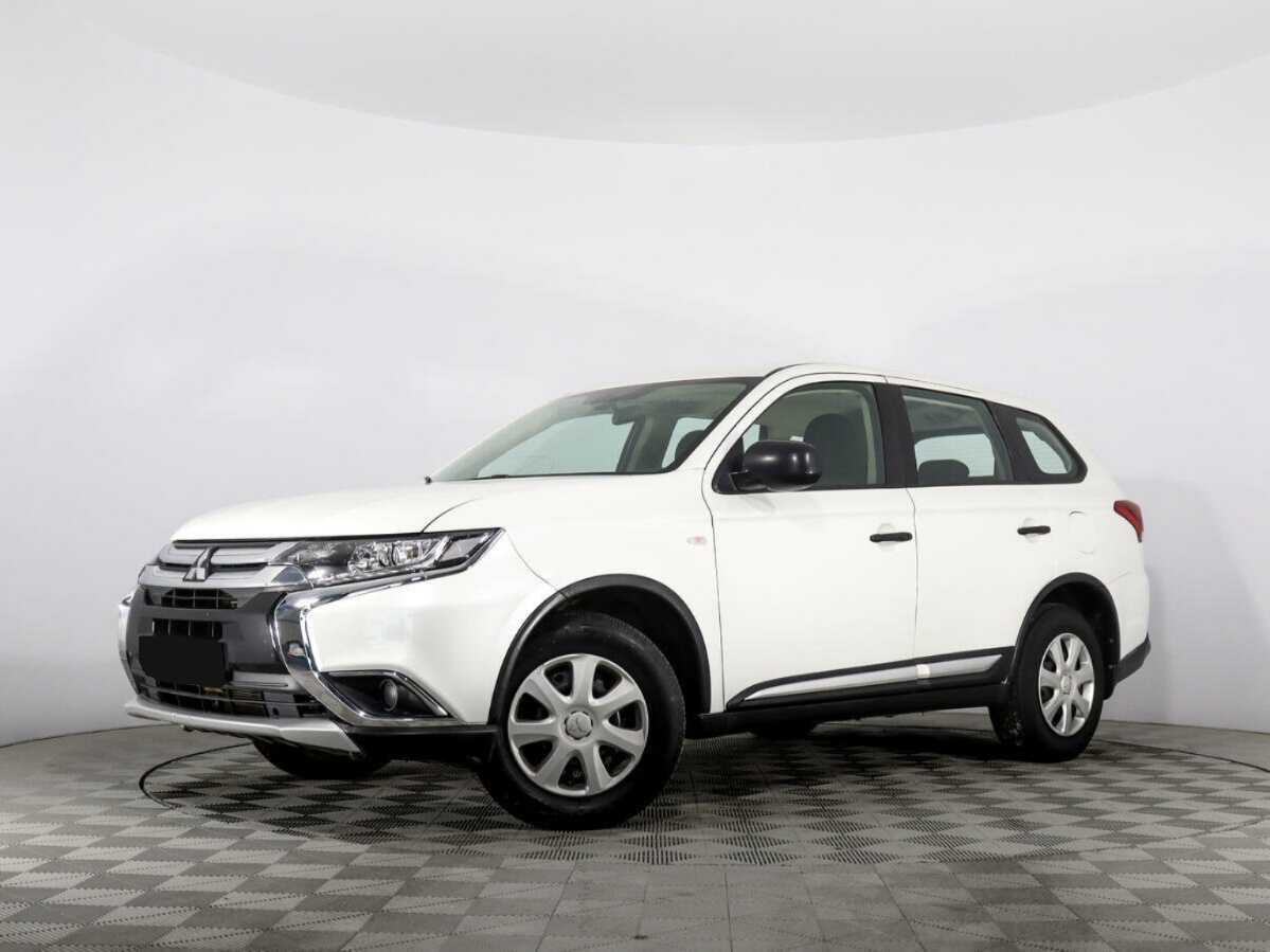 Купить Mitsubishi Outlander, 2018, 55 538 км.. Посмотреть фото