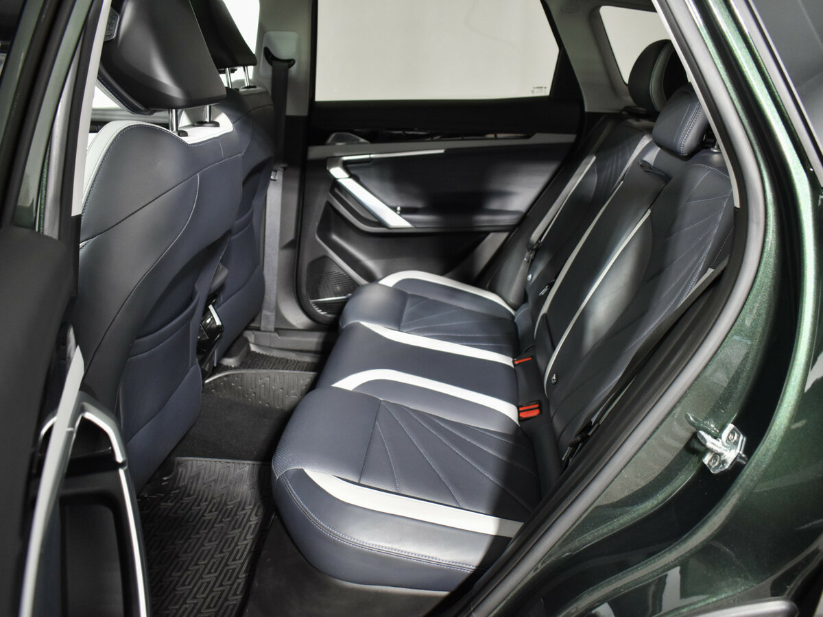 Купить Geely Atlas, 2024, 83 180 км.. Фото: #9