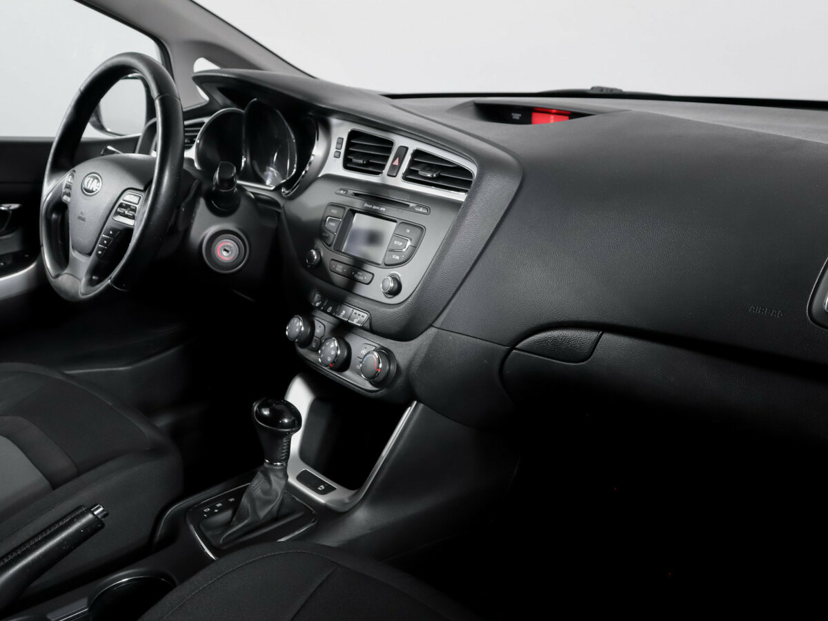 Купить Kia Ceed, 2014, 230 915 км.. Фото: #6