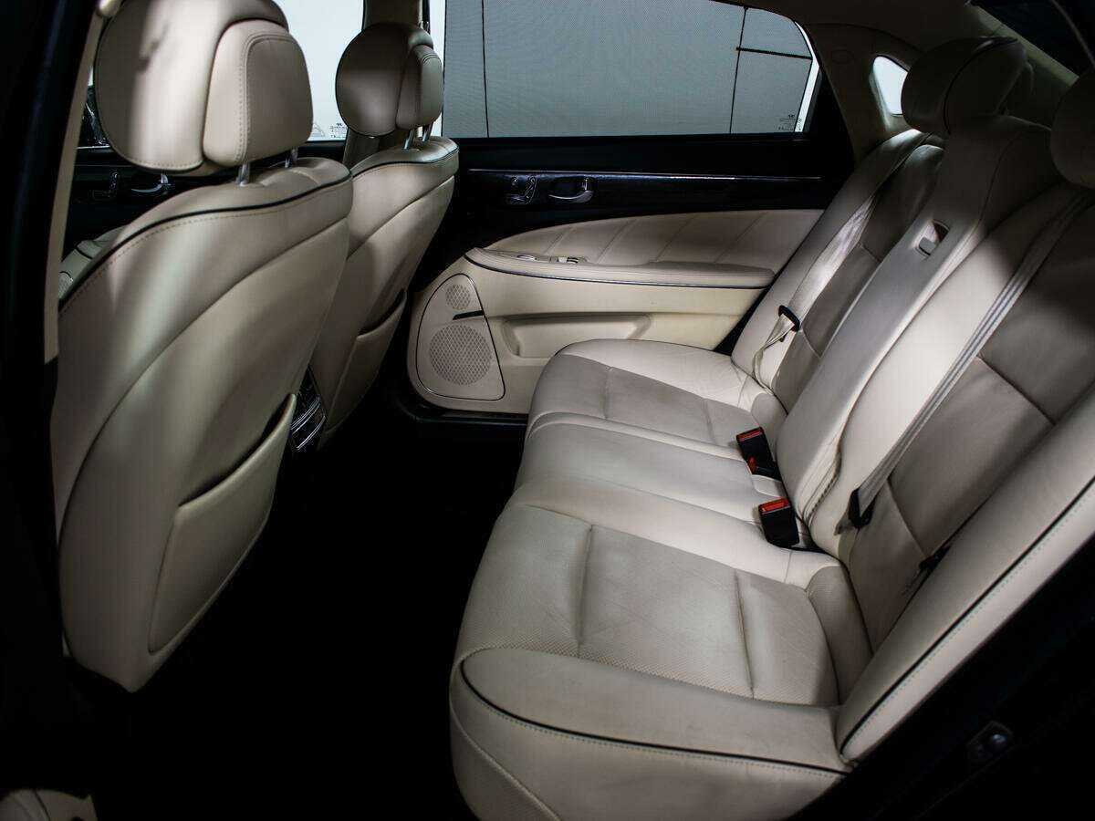 Купить Hyundai Equus, 2013, 81 292 км.. Фото: #8