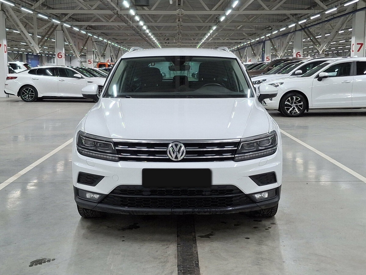 Купить Volkswagen Tiguan, 2020, 41 003 км.. Фото: #1