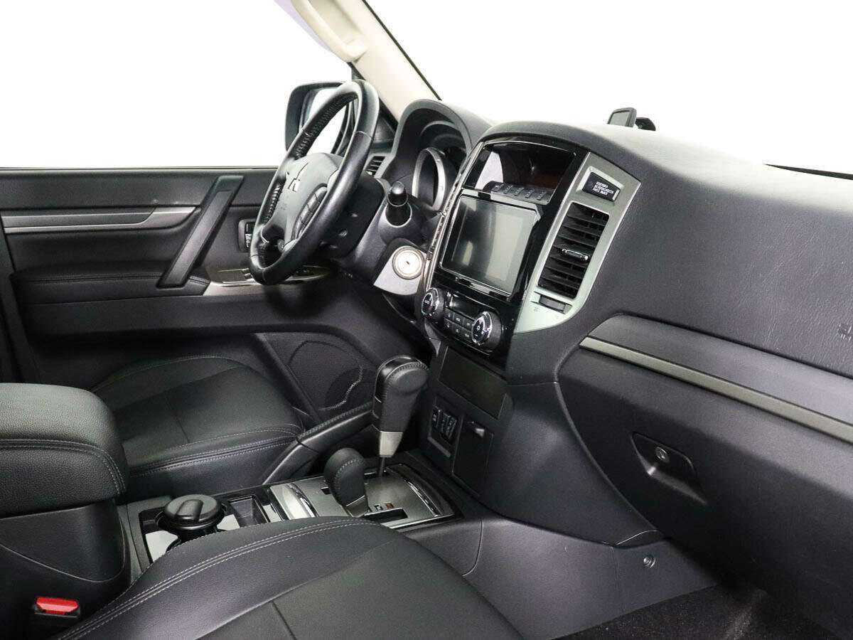 Купить Mitsubishi Pajero, 2018, 100 884 км.. Фото: #6