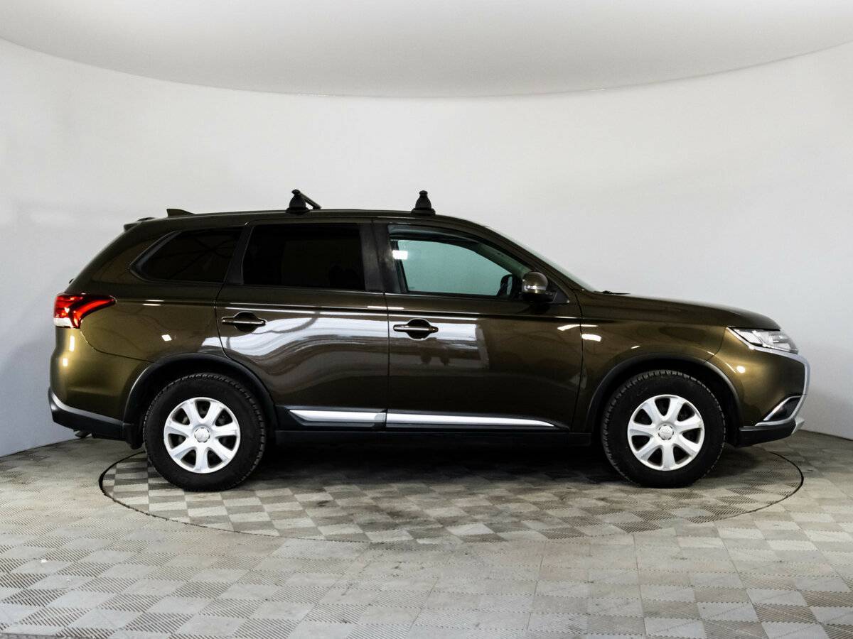 Купить Mitsubishi Outlander, 2018, 235 934 км.. Фото: #3