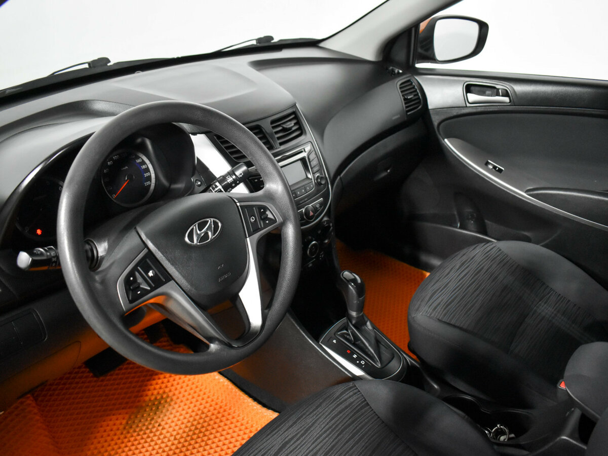 Купить Hyundai Solaris, 2016, 92 804 км.. Фото: #8