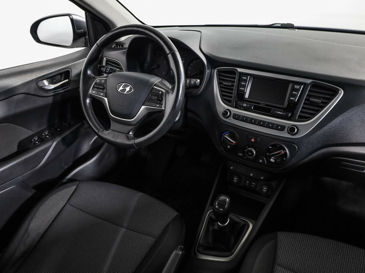 Купить Hyundai Solaris, 2018, 241 555 км.. Фото: #5