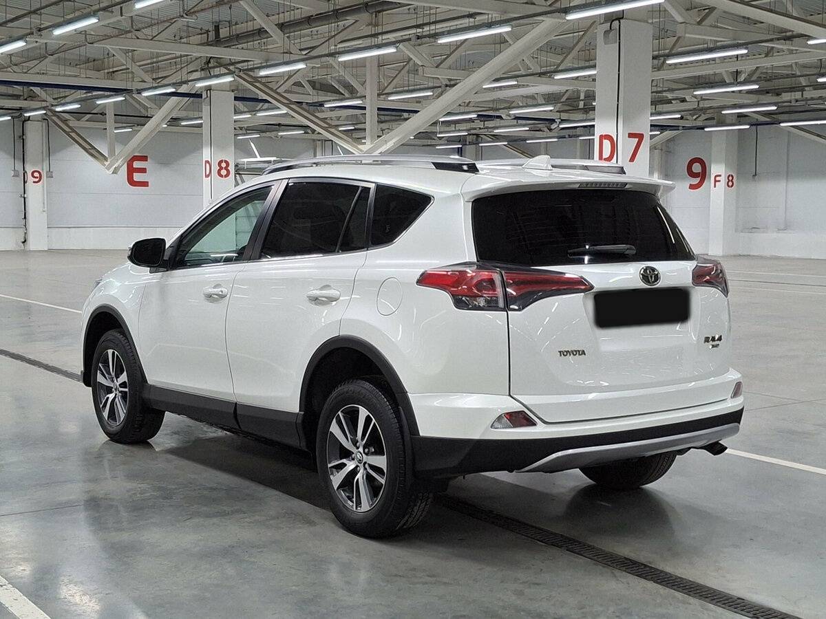 Купить Toyota RAV4, 2016, 145 854 км.. Фото: #6