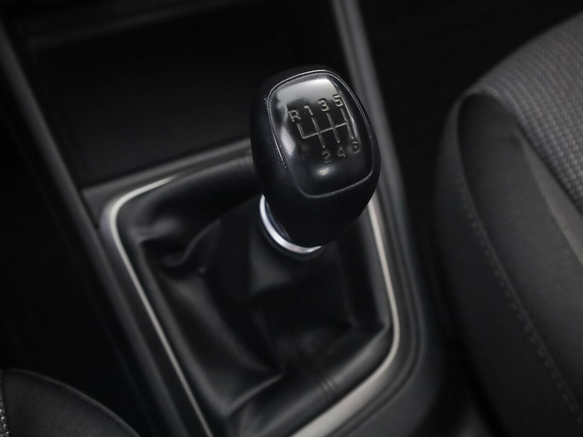 Купить Hyundai Solaris, 2018, 241 555 км.. Фото: #14