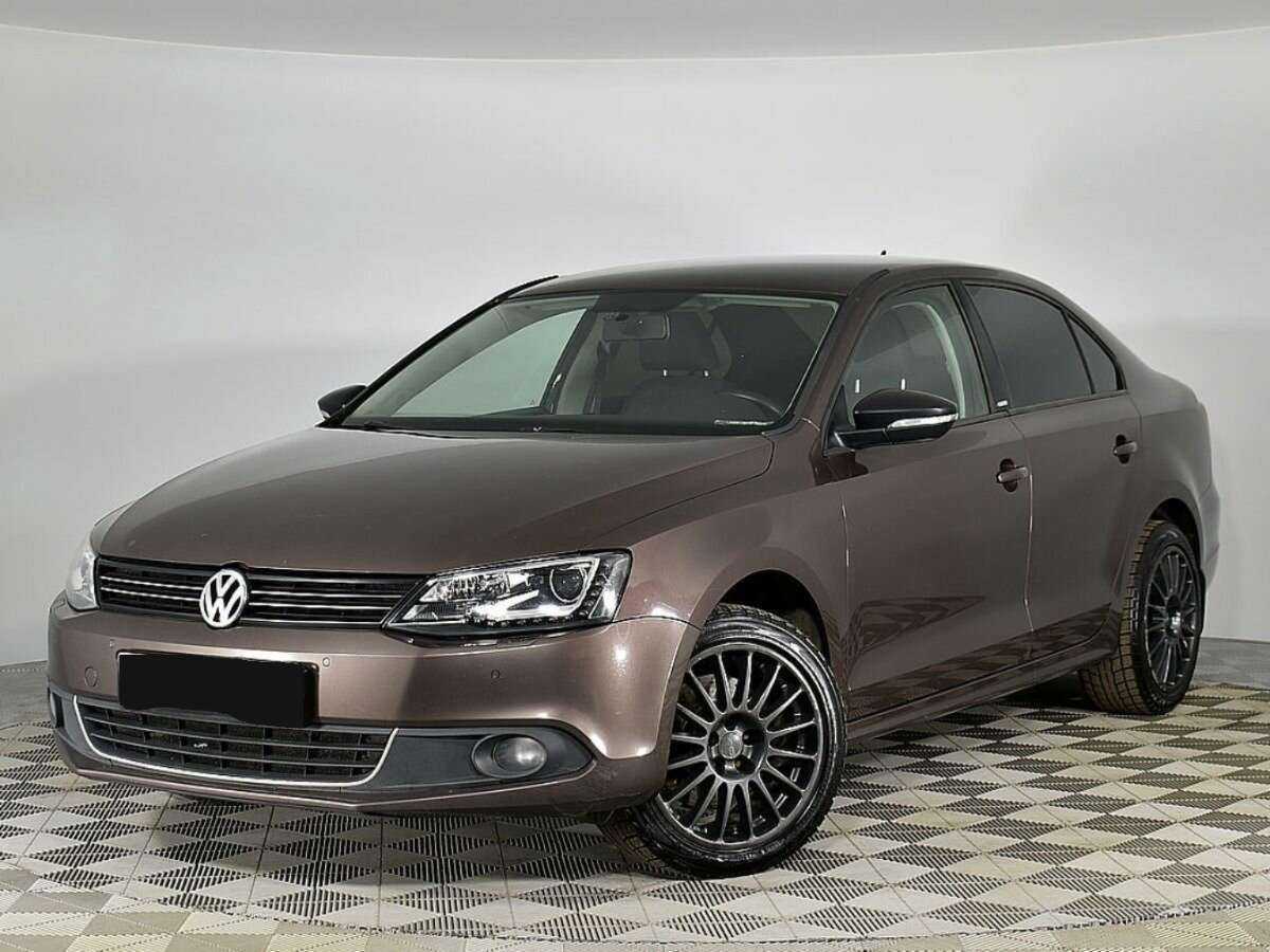 Купить Volkswagen Jetta, 2014, 215 750 км.. Посмотреть фото