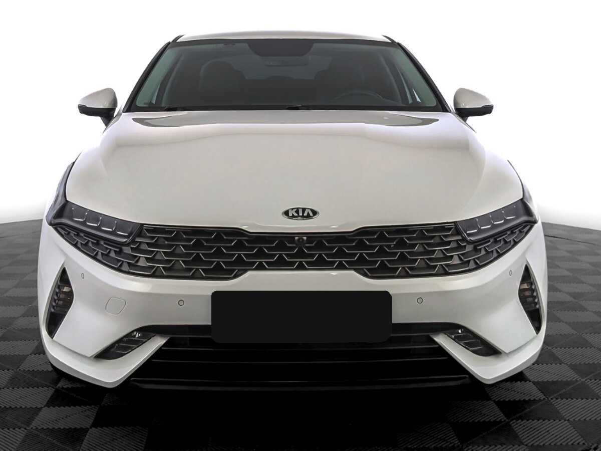 Купить Kia K5, 2021, 60 395 км.. Фото: #1