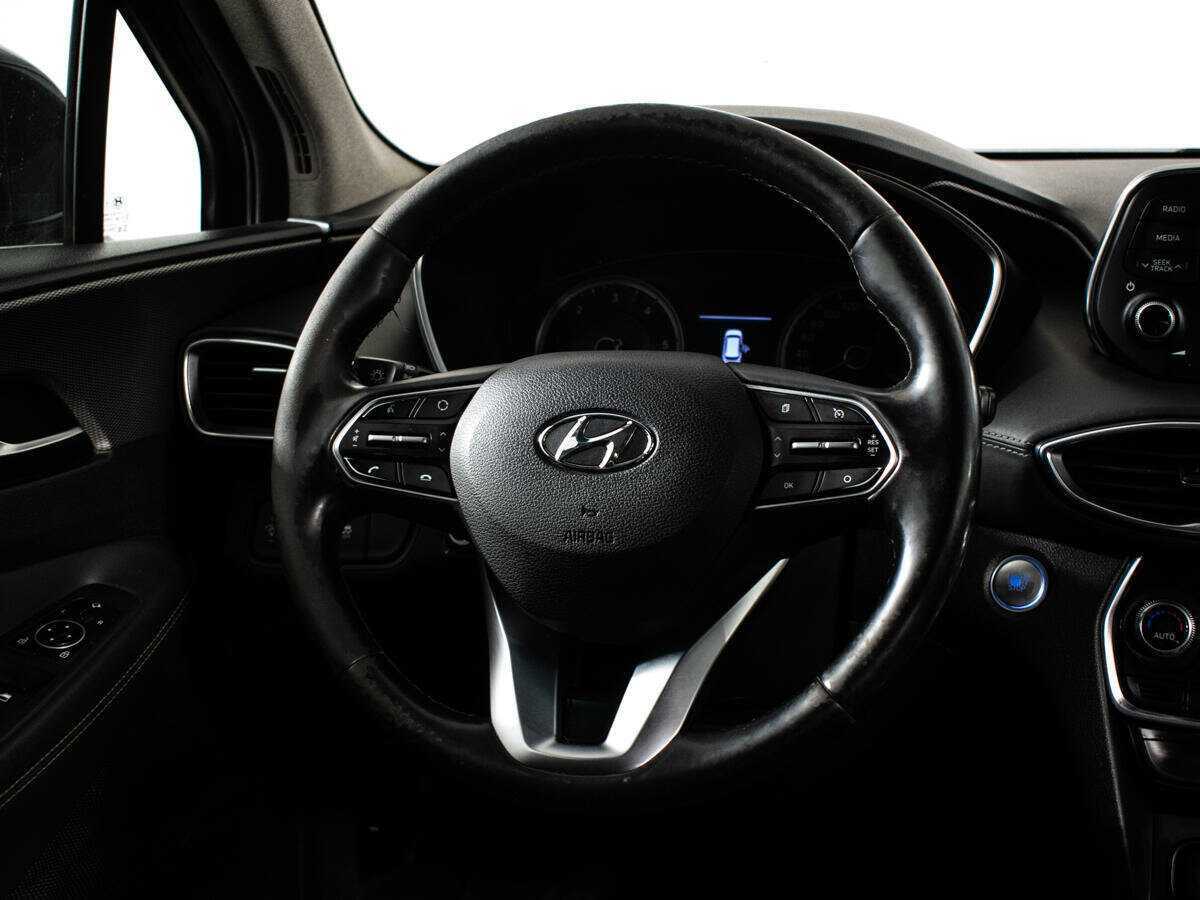 Купить Hyundai Santa Fe, 2018, 233 178 км.. Фото: #13