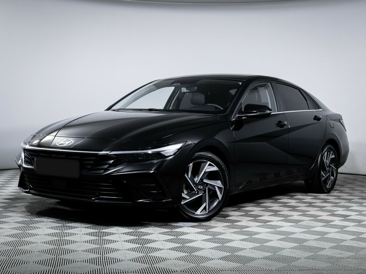 Купить Hyundai Elantra, 2023, 22 004 км.. Посмотреть фото