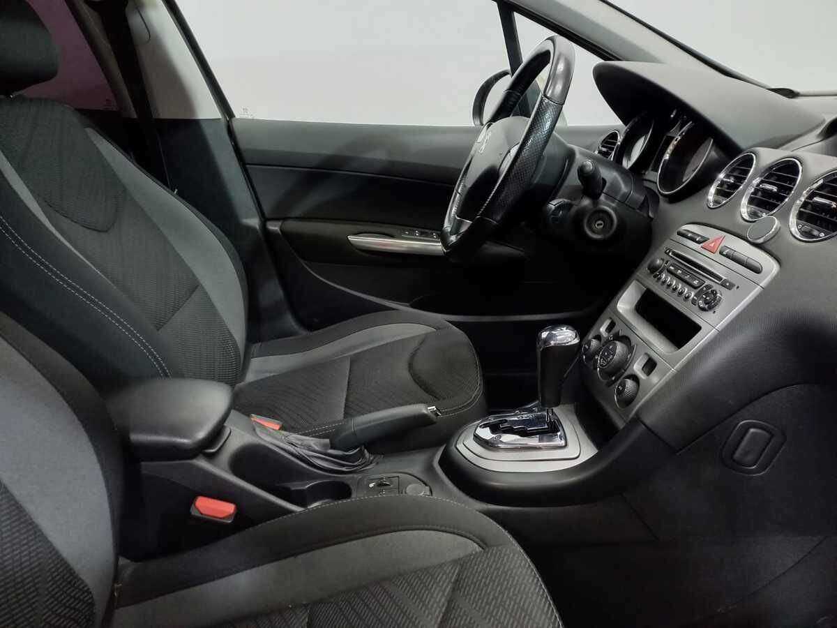 Купить Peugeot 408, 2016, 118 052 км.. Фото: #9