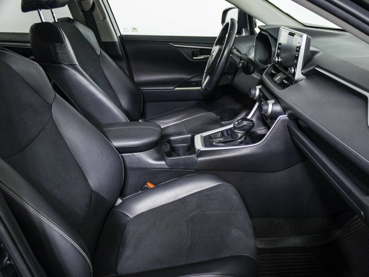 Купить Toyota RAV4, 2021, 94 470 км.. Фото: #7