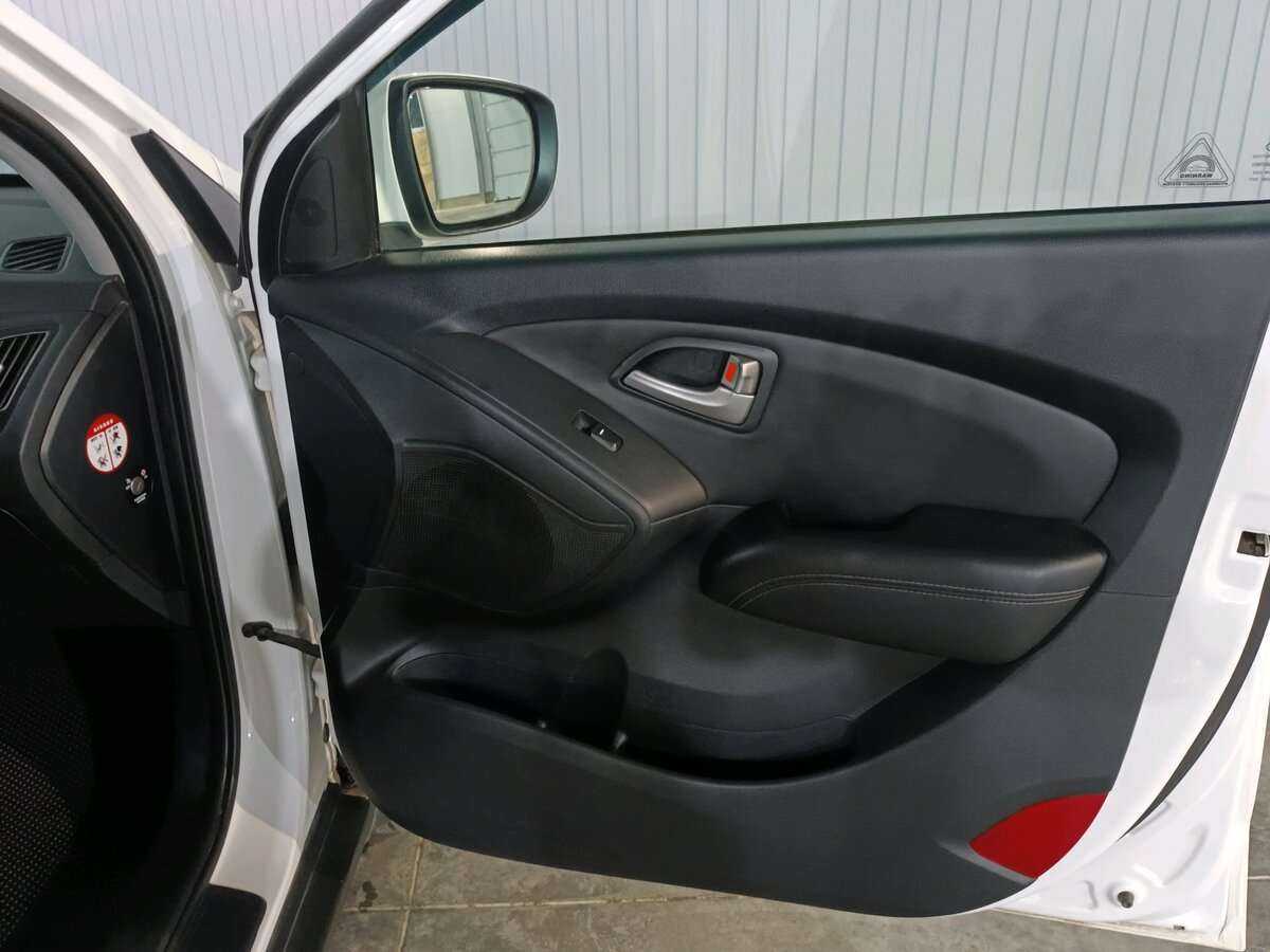 Купить Hyundai ix35, 2012, 173 631 км.. Фото: #17