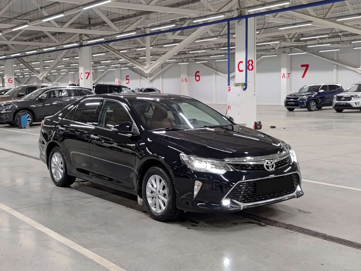 Купить Toyota Camry, 2018, 113 454 км.. Фото: #2