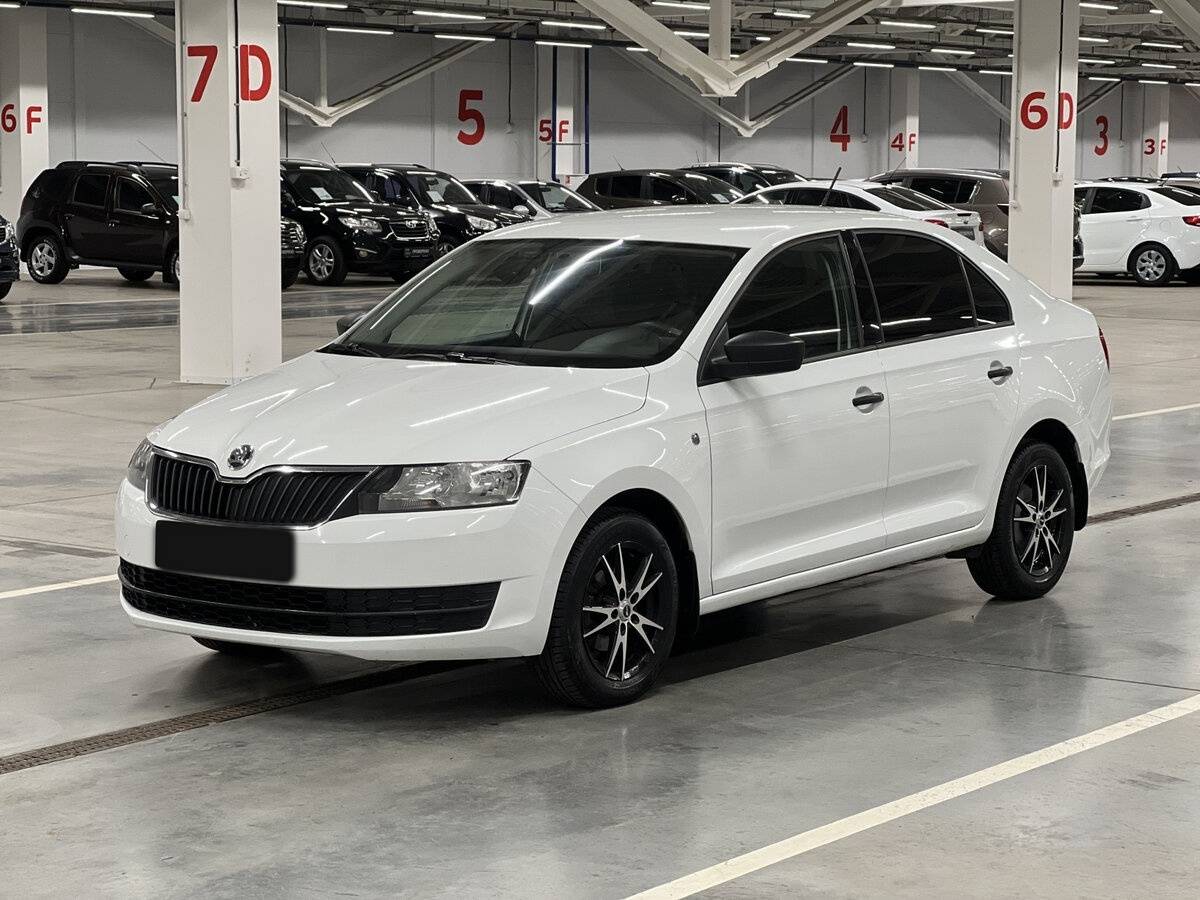Купить Skoda Rapid, 2016, 140 891 км.. Фото: #0