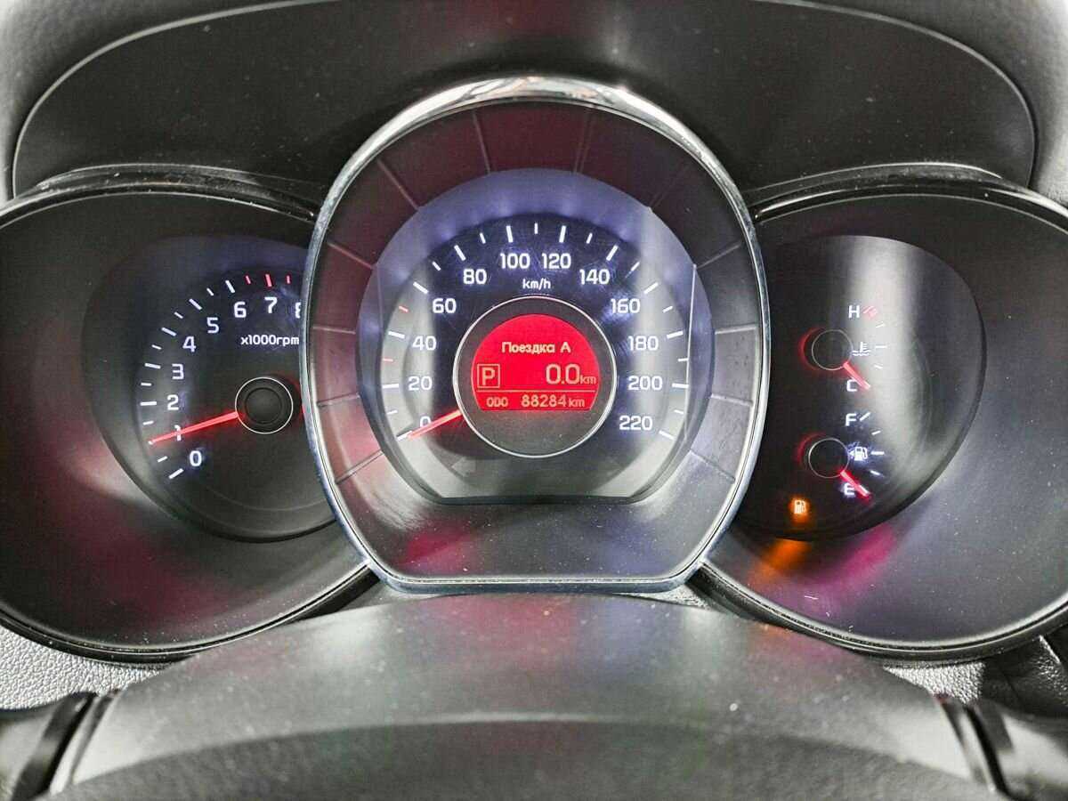 Купить Kia Rio, 2014, 88 236 км.. Фото: #9