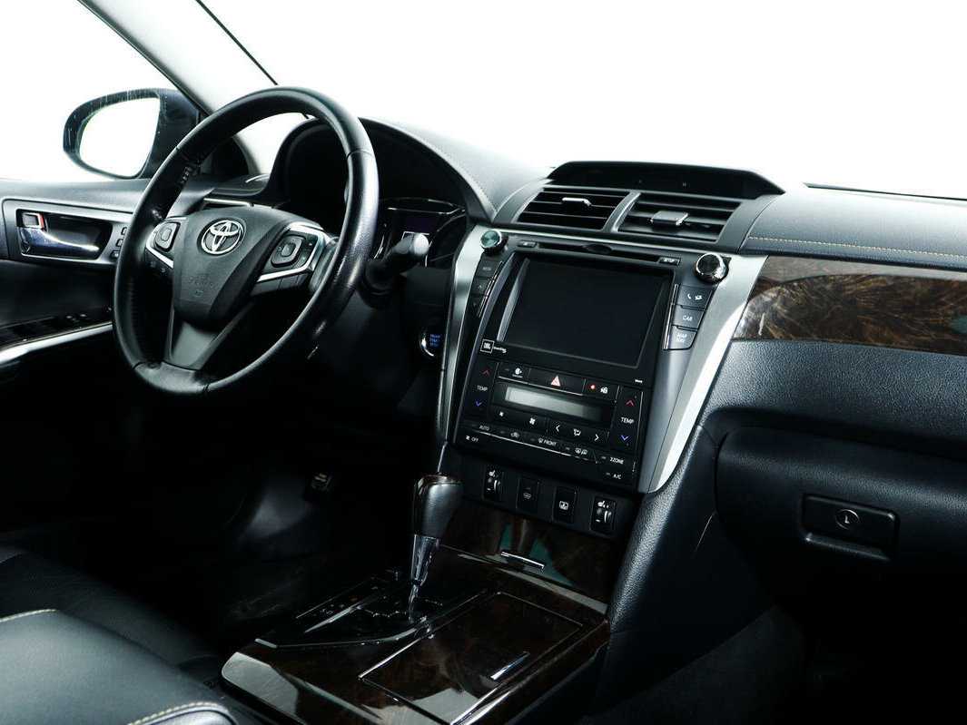 Купить Toyota Camry, 2015, 144 648 км.. Фото: #8