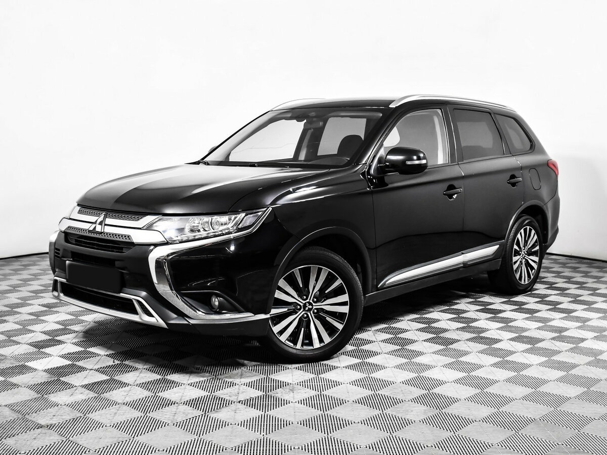 Купить Mitsubishi Outlander, 2018, 139 359 км.. Посмотреть фото