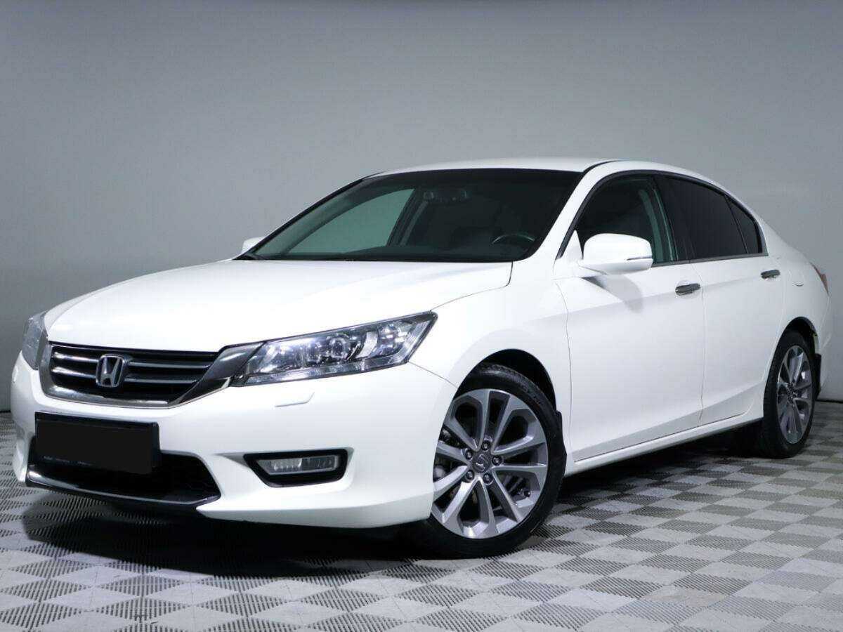 Купить Honda Accord, 2013, 40 485 км.. Фото: #0