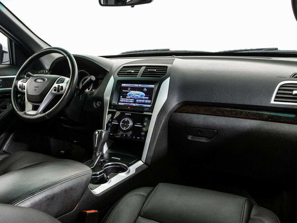 Купить Ford Explorer, 2014, 160 449 км.. Фото: #6