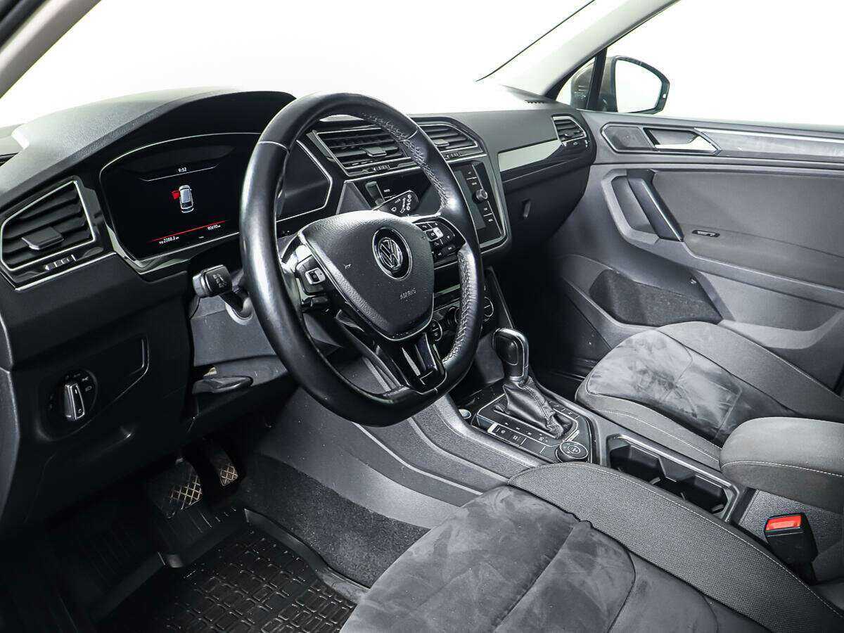 Купить Volkswagen Tiguan, 2018, 90 642 км.. Фото: #13